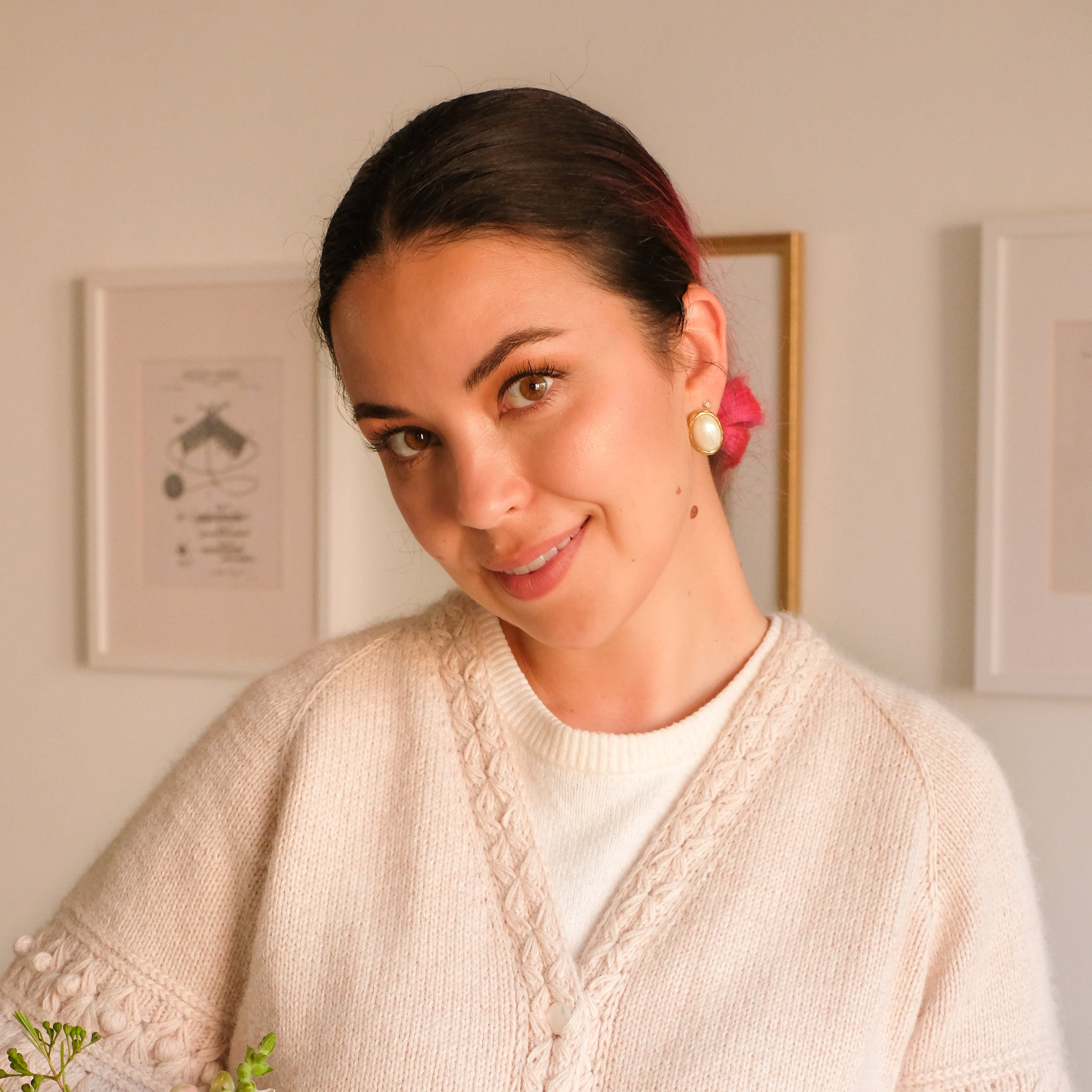 Ksenia Naidyon: Edges and Bindoffs: Stretch and Style Workshop